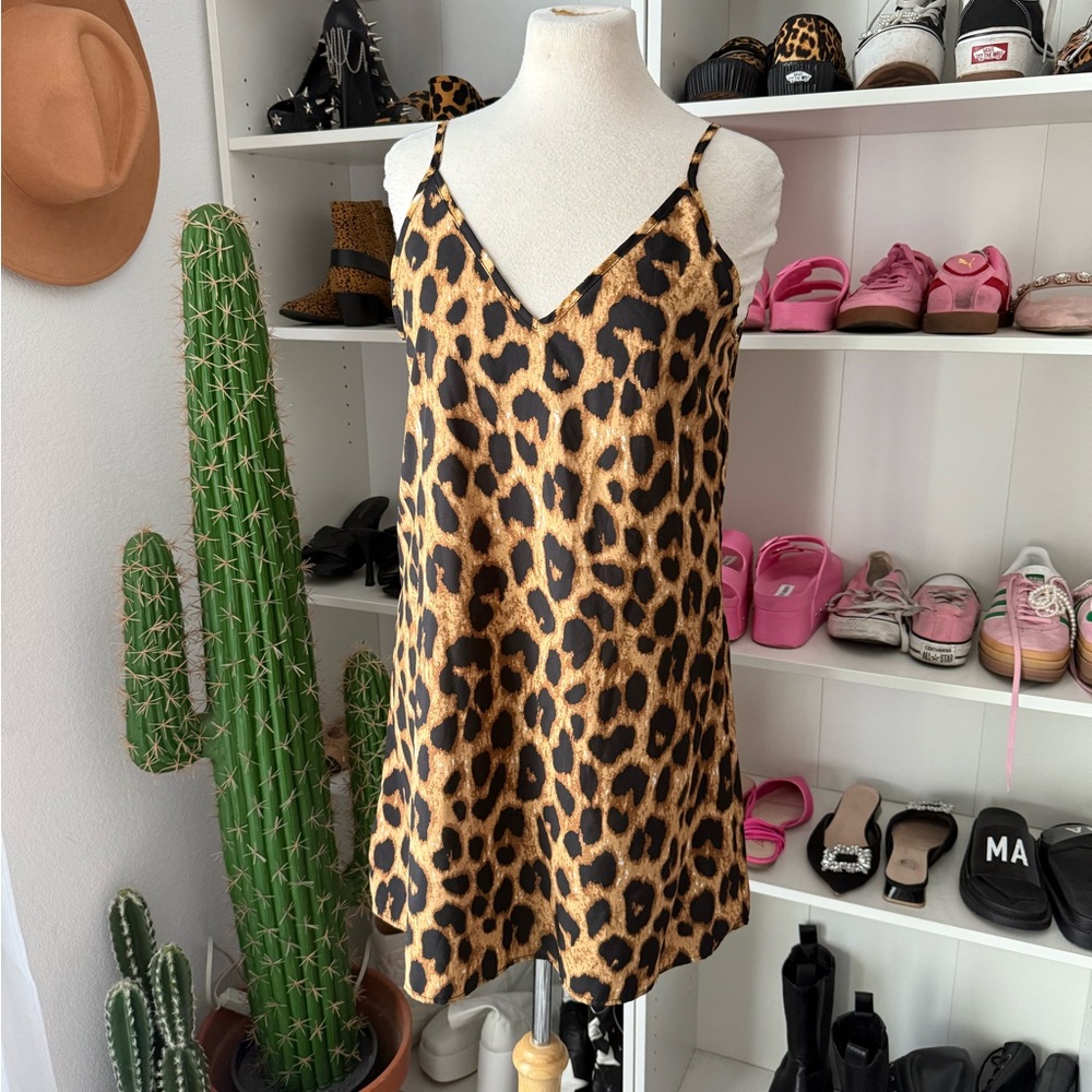 SOLD ON DEPOP Leopard Print Slip Dress - Picture 8 of 10